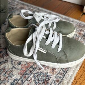 Piper Finn Olive Green Leather Kids Sneakers 9C